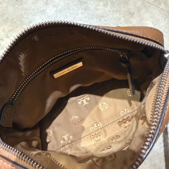 Tory Burch Tan Leather Crossbody Bag - Picture 6 of 6